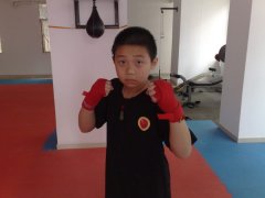 11岁小拳手